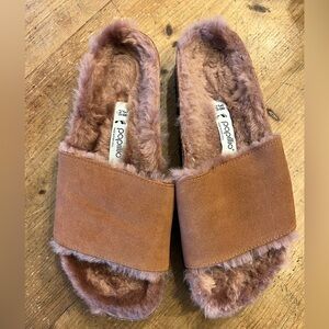 Papillio brown sherpa slide shoes